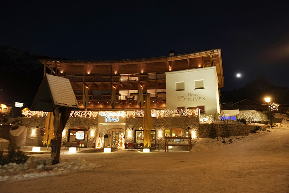 Hotel Nives - highly recommend here