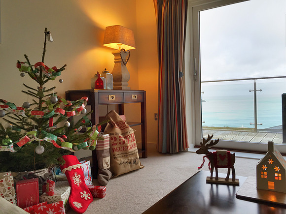 Apartment No. 25 Hawkes Point for Christmas 2014