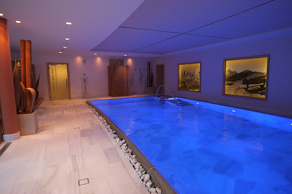 An afternoon at Nives Spa after a tough morning skiing